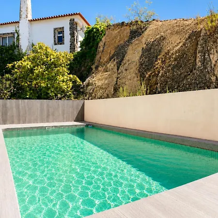 Villa Pool&river