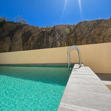 Pool&river Villa